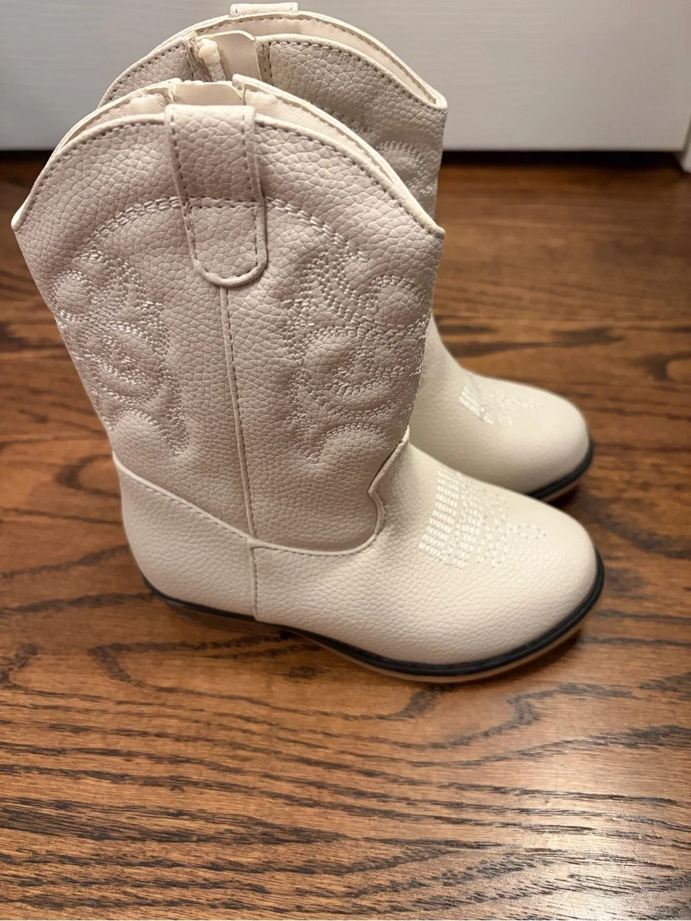Cream Girls' Western Cowboy Boots
